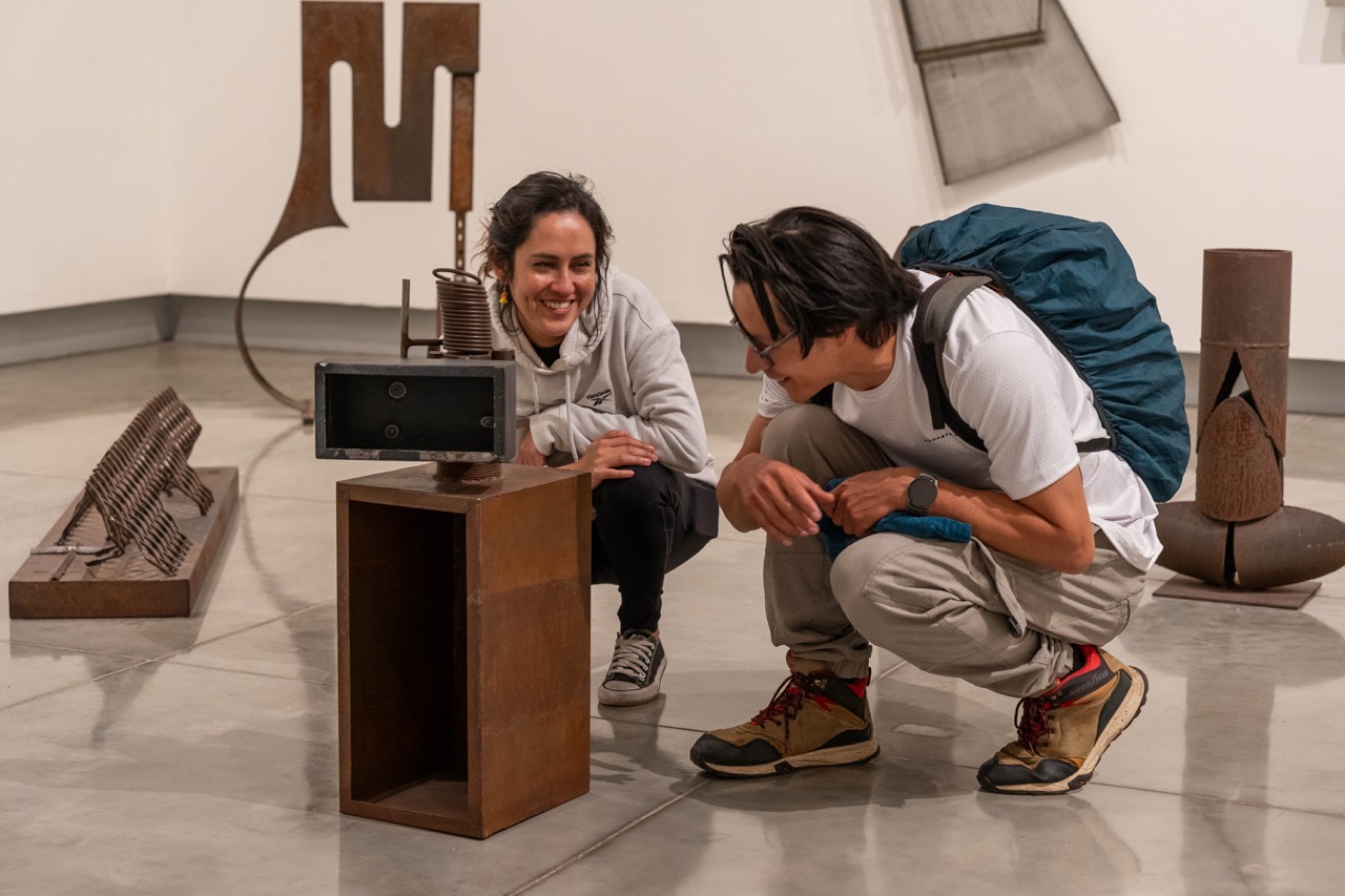 Visita multisensorial: Acoplamientos (Edelmira Boller).