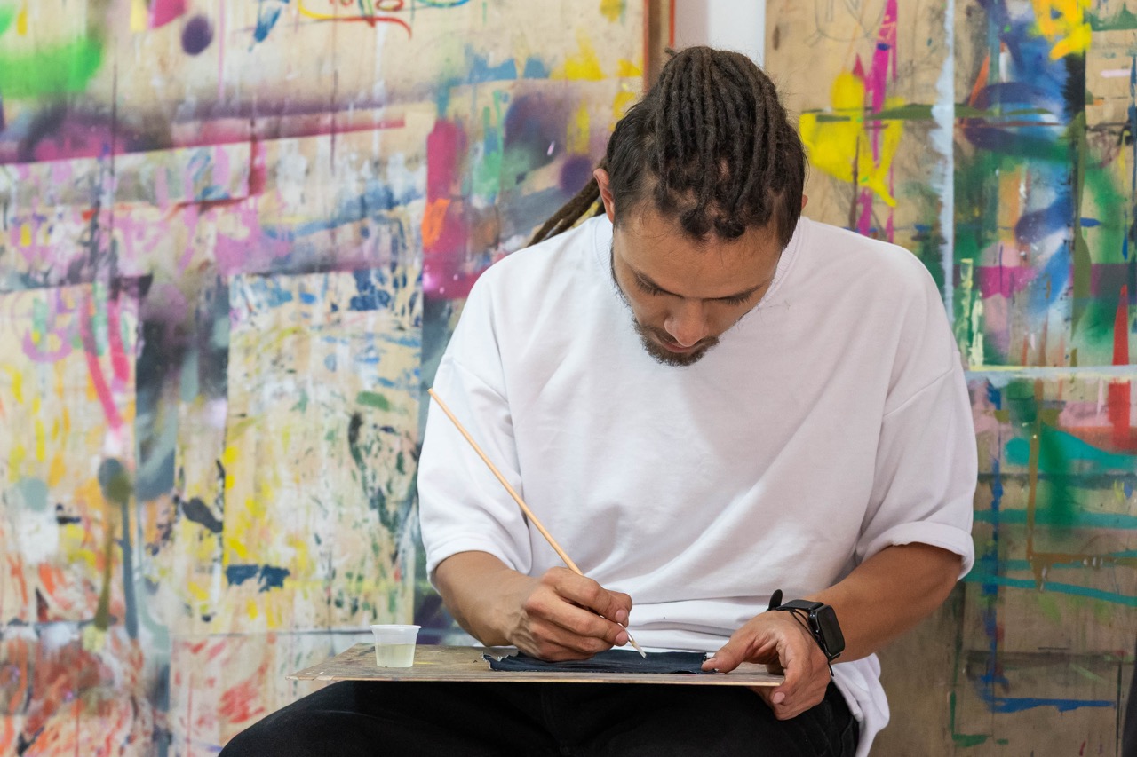 Taller en apropiación cultural de carteles: Vistiendo el barrio