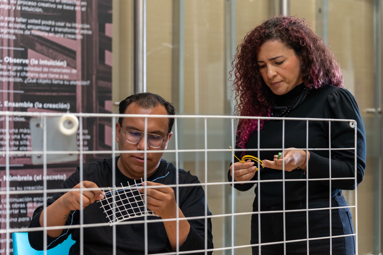 Visita multisensorial: Acoplamientos (Edelmira Boller).