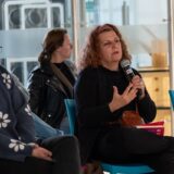 La primera mano Conversatorio