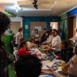 Taller gráfico y corporal de contramemoria. Título del taller: "Interviniendo el Silencio: Memoria y Pelo Afro"