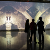 Exposición Katabasis de Mauricio Carmona Rivera, ganador el XII Premio Luis Caballero 2